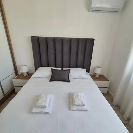 Frekuenca Apartments Ulcinj Exterior photo