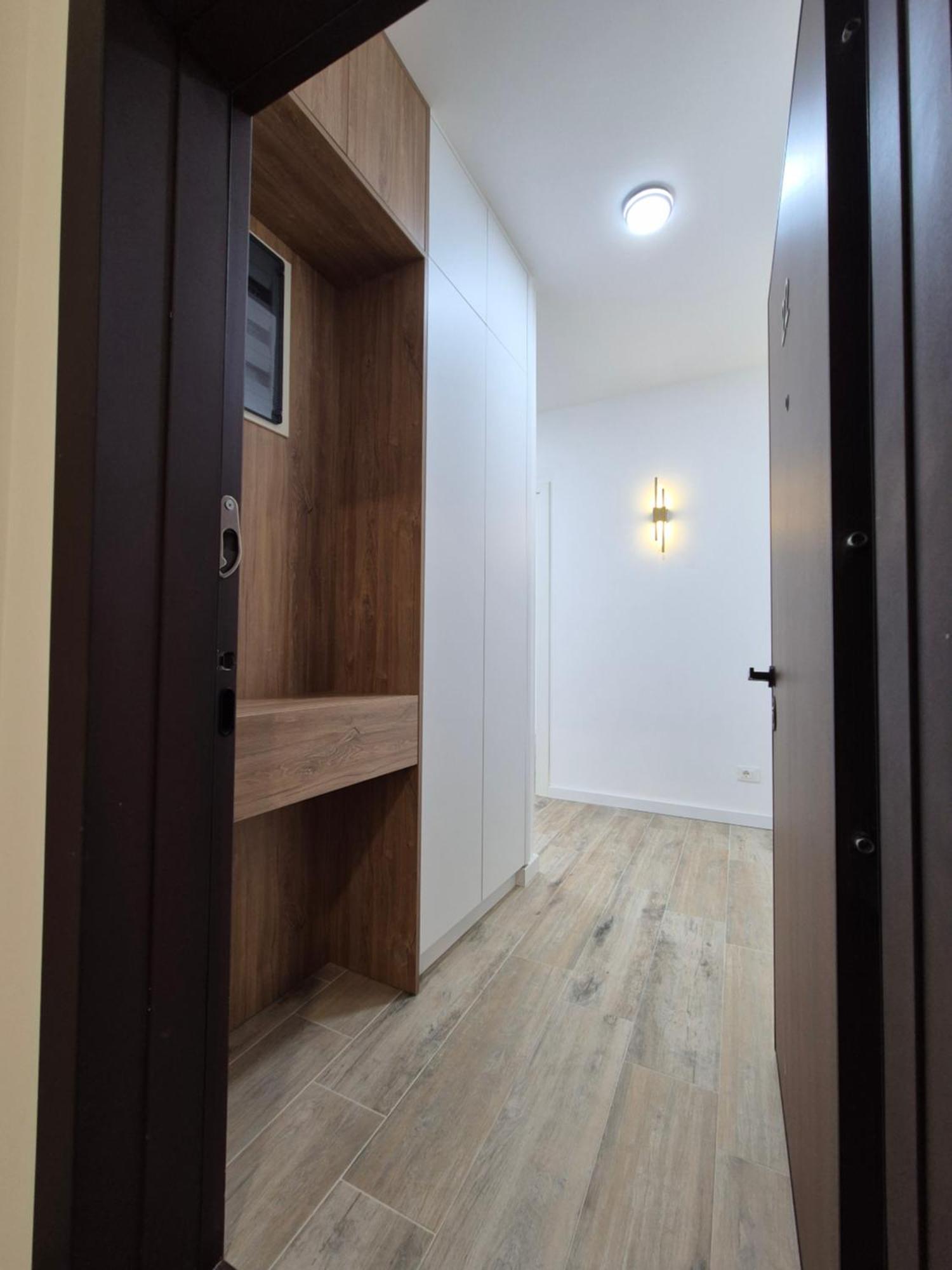Apartment Frekuenca